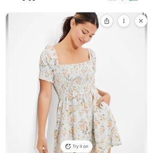 American Eagle Outfitters Floral Puff Sleeve Dress